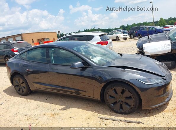 5YJ3E1EB9SF011291 2025 TESLA MODEL 3 Gray Vista interior trasera