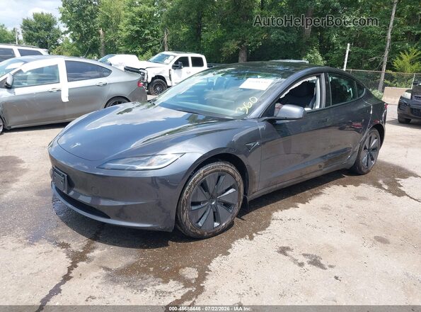 5YJ3E1EB9SF053220 2025 TESLA MODEL 3 Gray Vista tres cuartos delantera izquierda