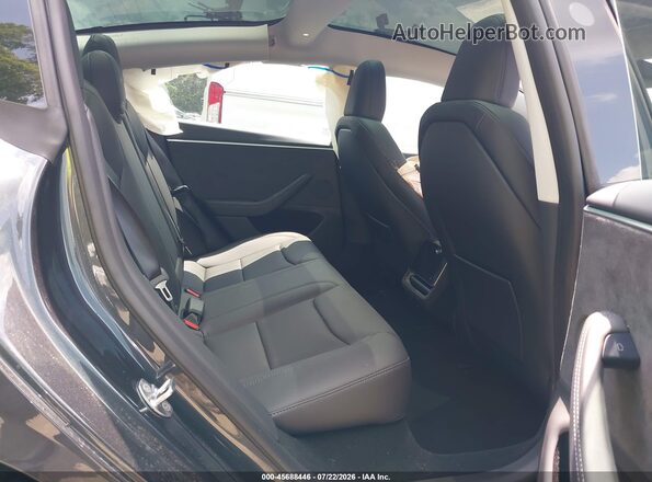 5YJ3E1EB9SF053220 2025 TESLA MODEL 3 Gray Vista de la etiqueta del VIN