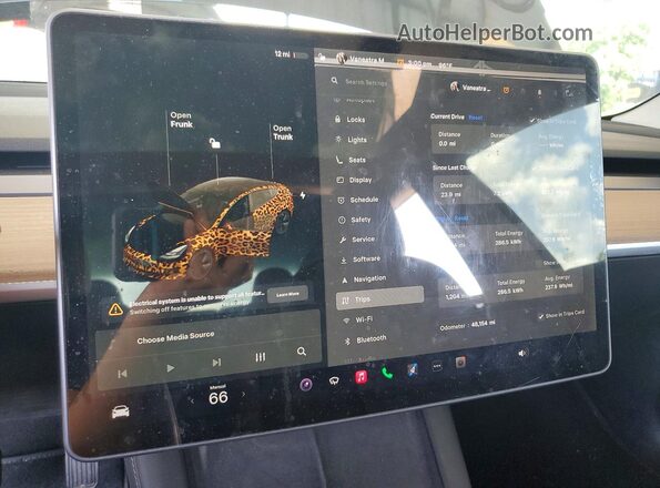 5YJ3E1EBXMF051026 2021 TESLA MODEL Черный Вид щитка приборов