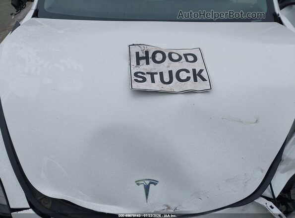 5YJ3E1EBXNF275740 2022 TESLA MODEL 3 White Widok z tyłu
