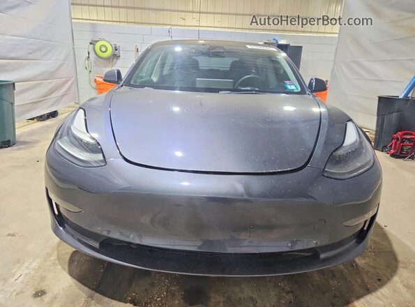 5YJ3E1EC0NF202109 2022 TESLA MODEL Gray Widok z przodu