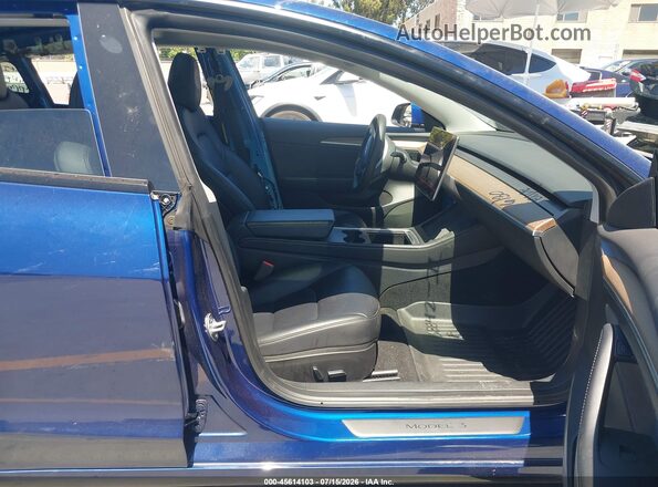 5YJ3E1EC2PF515584 2023 TESLA MODEL 3 Blue Vista interior delantera