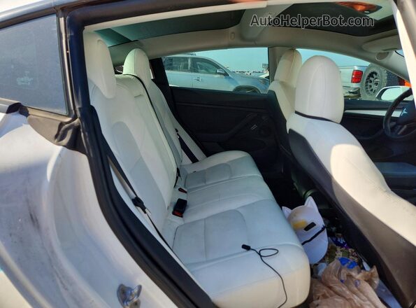 5YJ3E1EC3MF973341 2021 TESLA MODEL White Հետևի նստատեղերի տեսք