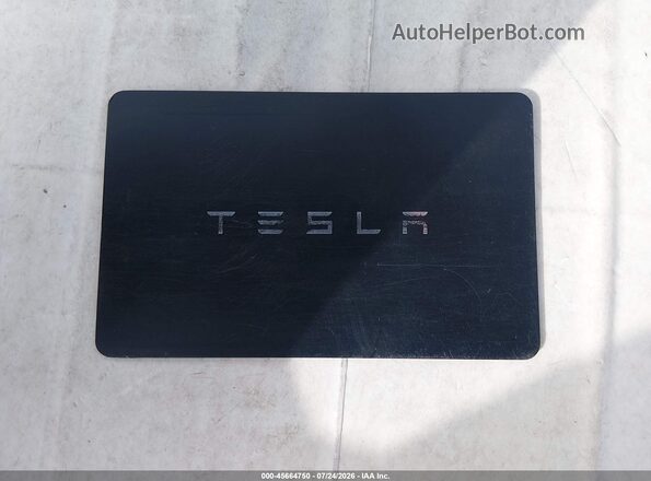 5YJ3E1EC3PF462880 2023 TESLA MODEL 3 Серый Вид панели приборов