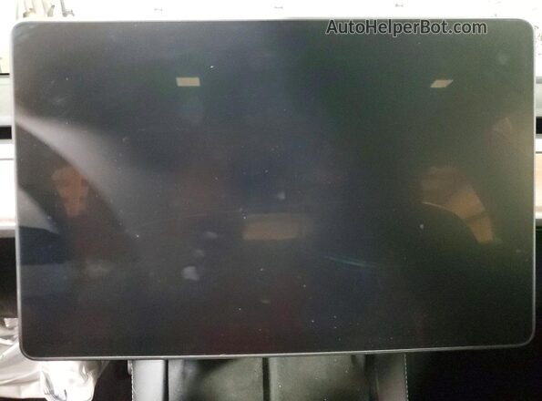 5YJ3E1EC5MF990982 2021 TESLA MODEL Красный Вид щитка приборов
