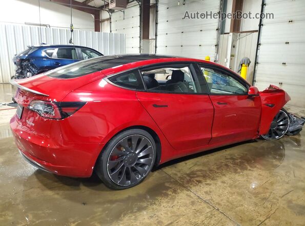 5YJ3E1EC5MF990982 2021 TESLA MODEL Красный Задняя правая четверть
