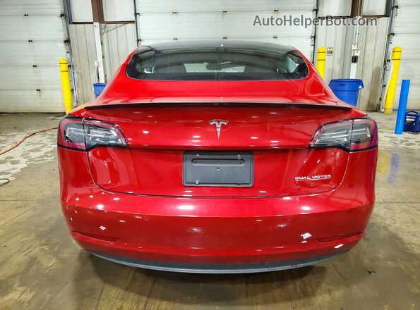 5YJ3E1EC5MF990982 2021 TESLA MODEL Красный Вид сзади