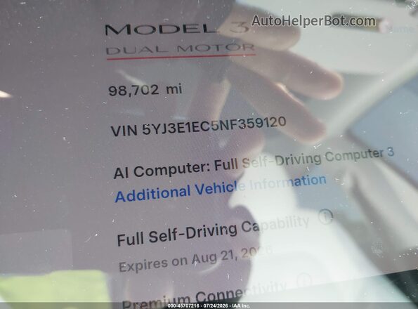 5YJ3E1EC5NF359120 2022 TESLA MODEL 3 White Rear seats view