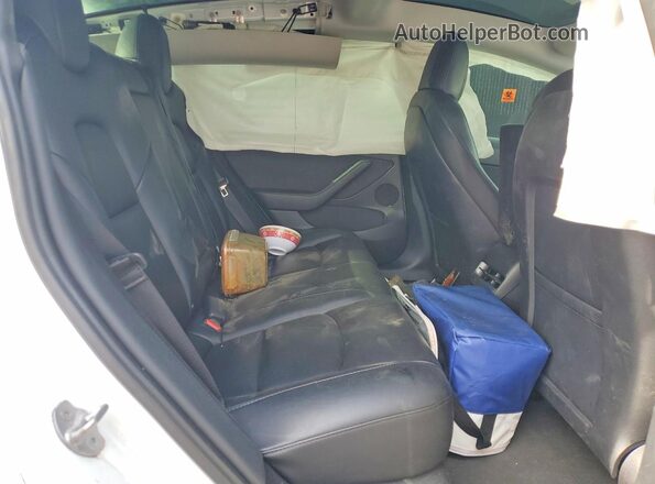 5YJ3E1EC6MF044809 2021 TESLA MODEL White Հետևի նստատեղերի տեսք