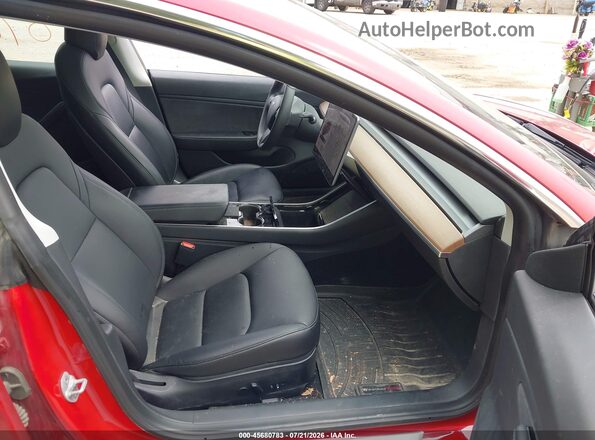 5YJ3E1EC7LF586774 2020 TESLA MODEL 3 Red Widok wnętrza z przodu