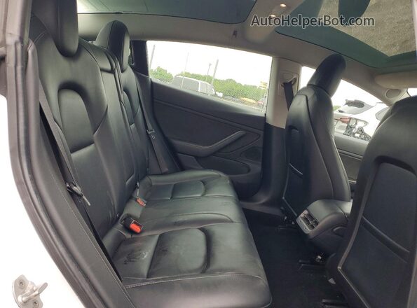 5YJ3E1EC7LF587049 2020 TESLA MODEL White უკანა სავარძლების ხედი