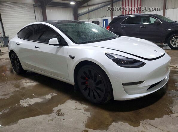 5YJ3E1EC7NF295288 2022 TESLA MODEL Белый Передняя правая четверть