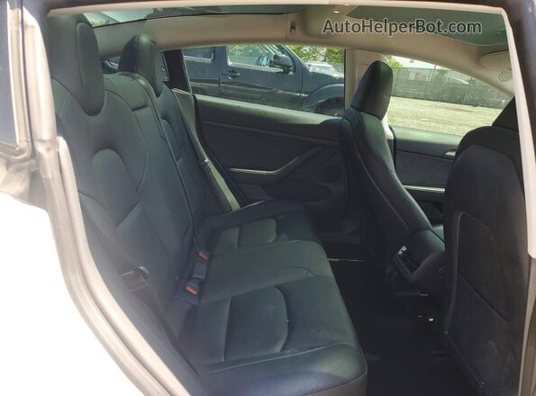 5YJ3E1EC7PF503494 2023 TESLA MODEL Белый Вид задних сидений