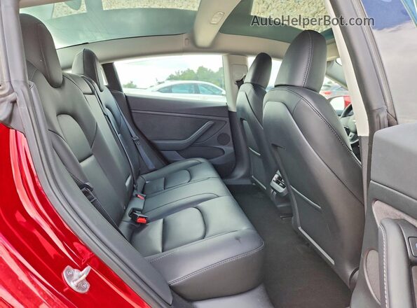 5YJ3E1EC7PF595030 2023 TESLA MOD Red Հետևի նստատեղերի տեսք