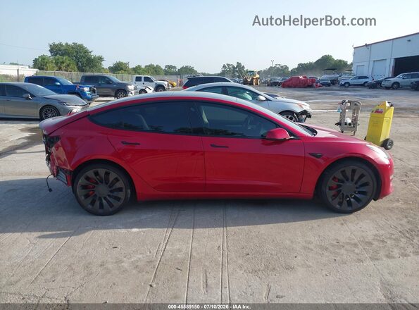 5YJ3E1EC8MF044035 2021 TESLA MODEL 3 Красный Панорамный вид салона 360°