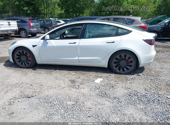 5YJ3E1EC8MF973335 2021 TESLA MODEL 3 White Вид задньої частини салону