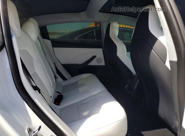 5YJ3E1ET2SF079750 2025 TESLA MODEL Белый Вид задних сидений