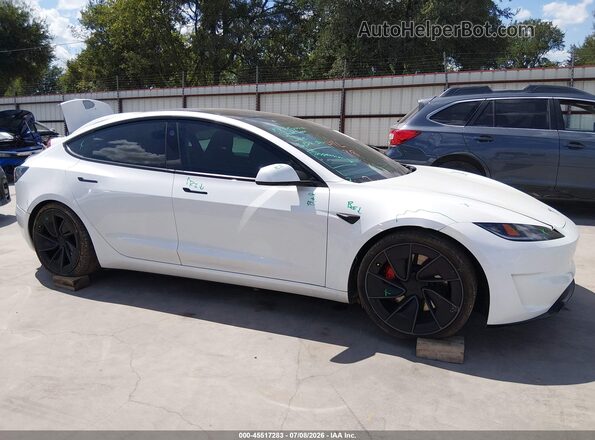 5YJ3E1ET2SF984960 2025 TESLA MODEL 3 White Vista interior trasera