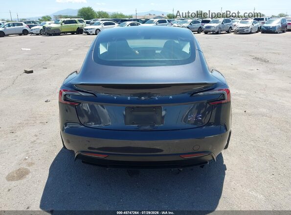 5YJ3E1ET4RF826601 2024 TESLA MODEL 3 Gray 