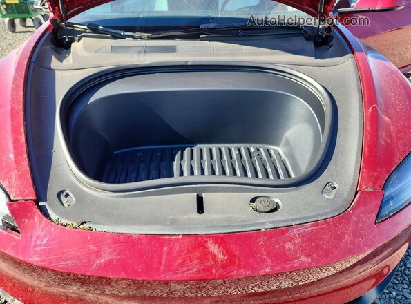 5YJ3E1ET6RF896004 2024 TESLA MODEL Red უკანა სალონის ხედი