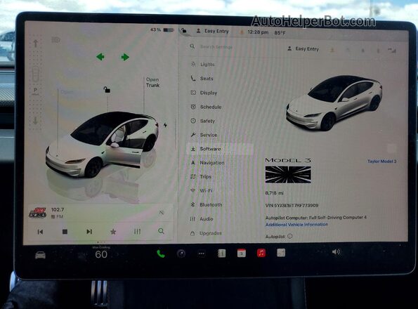 5YJ3E1ET7RF773909 2024 TESLA MODEL White Вид щитка приладів