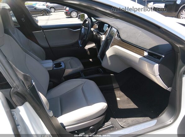 5YJSA1E11GF149882 2016 TESLA MODEL S White წინა სალონის ხედი
