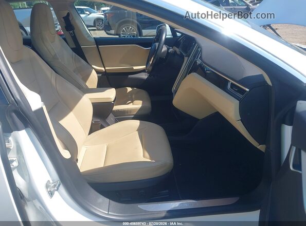 5YJSA1E20GF129812 2016 TESLA MODEL S White Front interior view