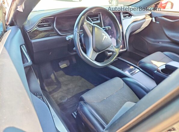 5YJSA1E21JF278575 2018 TESLA MODEL Red Vista del salpicadero