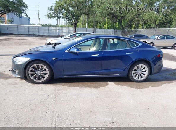 5YJSA1E22JF245245 2018 TESLA MODEL S Синий Панорамный вид салона 360°