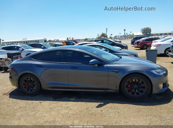 5YJSA1E22LF371253 2020 TESLA MODEL S Gray Widok wnętrza z tyłu