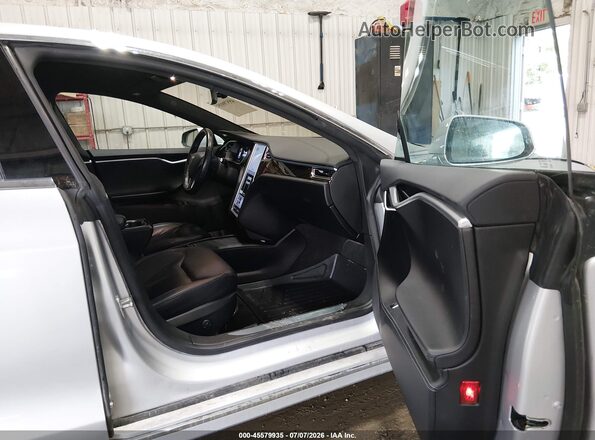 5YJSA1E23GF149794 2016 TESLA MODEL S Silver Вид салону спереду