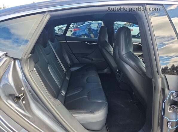 5YJSA1E24GF160755 2016 TESLA MODEL Silver Հետևի նստատեղերի տեսք