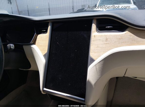 5YJSA1E26JF295646 2018 TESLA MODEL S Blue Հետևի նստատեղերի տեսք