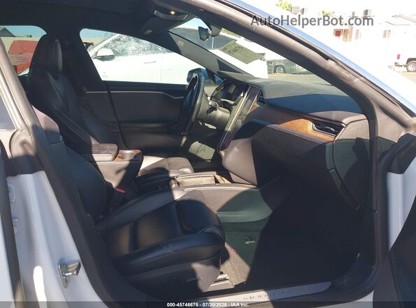 5YJSA1E27MF427754 2021 TESLA MODEL S White Front interior view