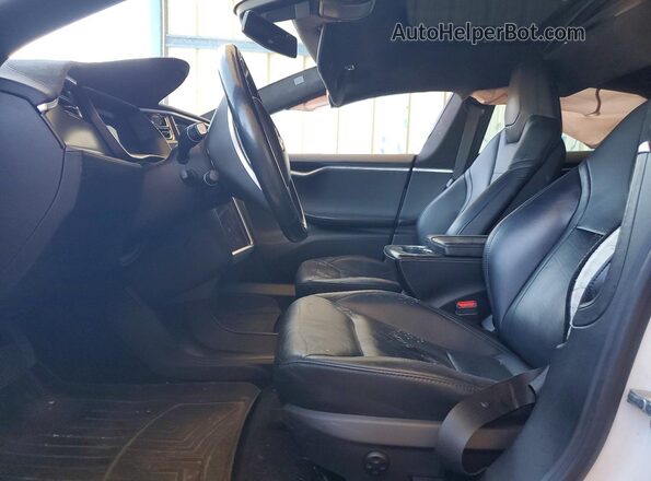 5YJSA1E2XGF124696 2016 TESLA MODEL White Front interior view