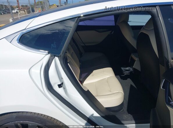 5YJSA1E2XMF424704 2021 TESLA MODEL S White VIN კოდის სტიკერის ხედი
