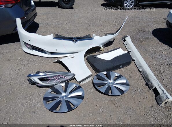 5YJSA1E42LF400655 2020 TESLA MODEL S White Widok deski rozdzielczej