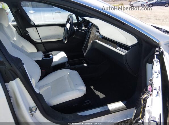 5YJSA1E42LF400655 2020 TESLA MODEL S White Widok wnętrza z przodu