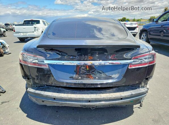 5YJSA1E48JF259796 2018 TESLA MODEL Black Հետևի տեսք