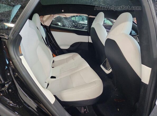 5YJSA1E52RF543624 2024 TESLA MODEL Черный Вид задних сидений