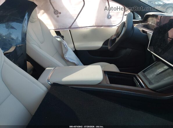 5YJSA1E5XRF536260 2024 TESLA MODEL S Gray წინა სალონის ხედი
