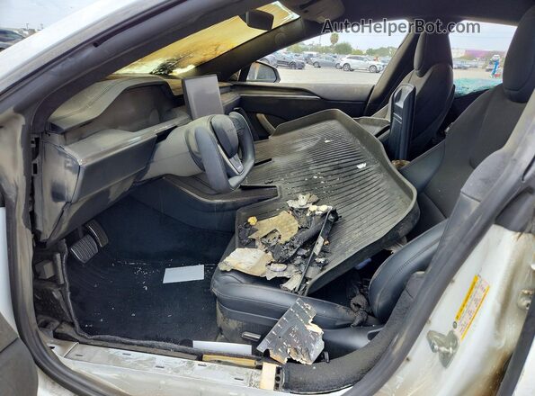 5YJSA1E61MF453043 2021 TESLA MODEL Белый Вид салона спереди