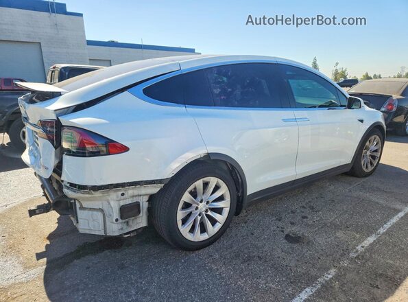 5YJXCAE20JF124276 2018 TESLA MODEL White Trasero derecho