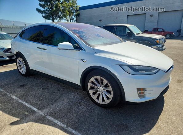 5YJXCAE20JF124276 2018 TESLA MODEL White Delantero derecho
