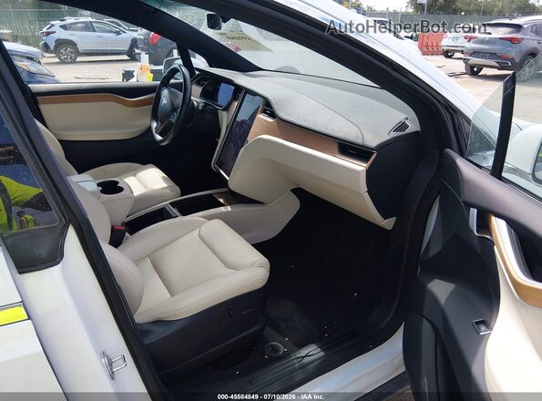 5YJXCAE22LF262324 2020 TESLA MODEL X White Սալոնի դիմացի տեսք