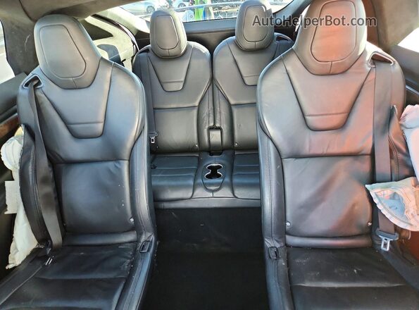 5YJXCBE22HF044722 2017 TESLA MODEL White Հետևի նստատեղերի տեսք