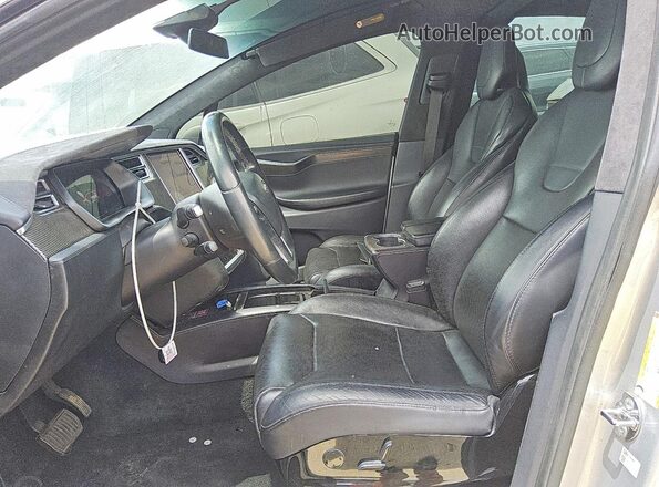 5YJXCBE25GF024933 2016 TESLA MODEL Silver Вид салону спереду