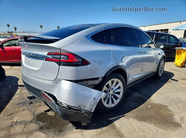 5YJXCBE25GF024933 2016 TESLA MODEL Silver Задня права чверть