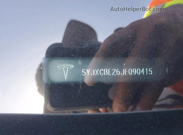 5YJXCBE26JF090415 2018 TESLA MODEL White Вид підкапотного простору